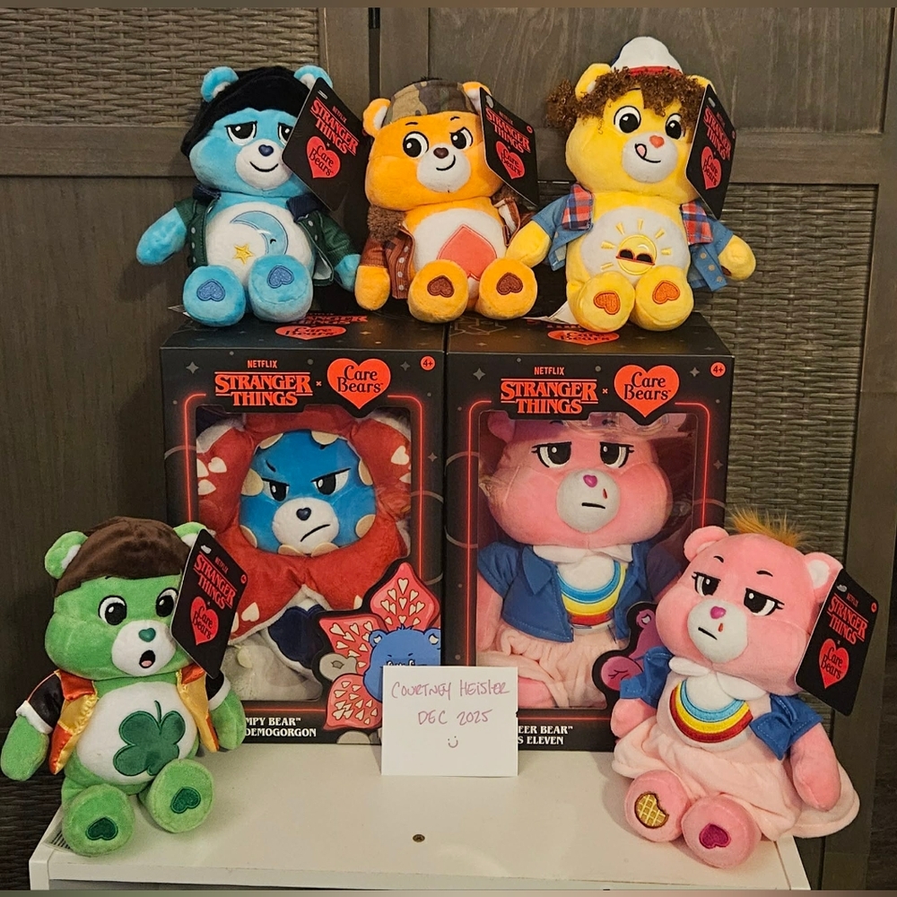 Netflix Care Bears - Stranger ThingsComplete Set Of Seven, NWT Fast Ship